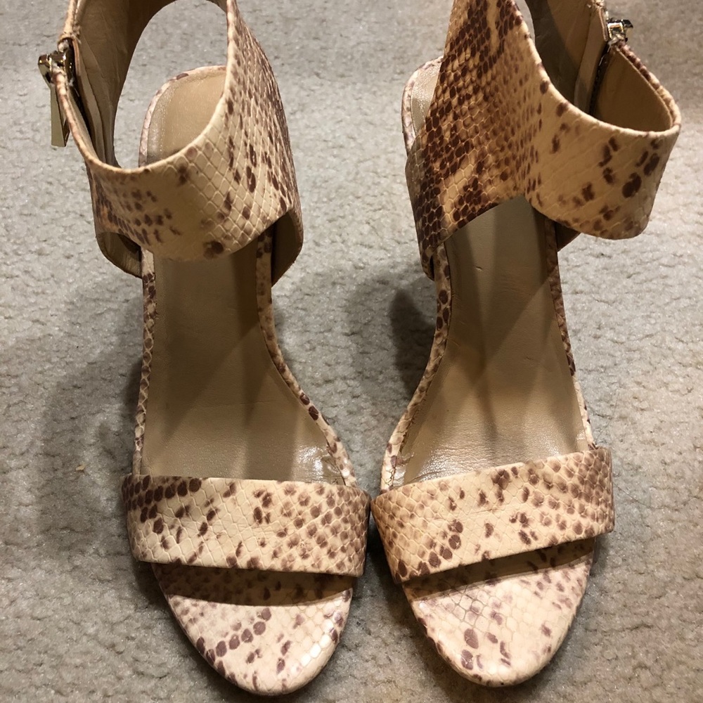 Ann Taylor Snake Skin Heels